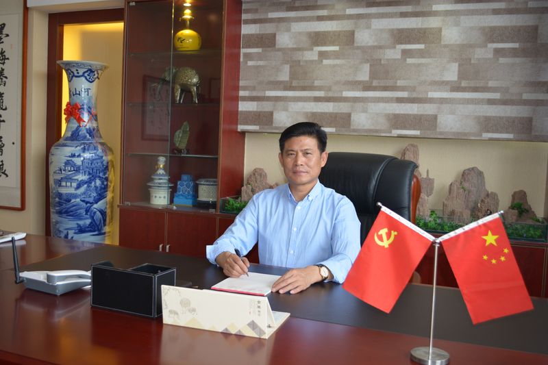 董事長照片.JPG